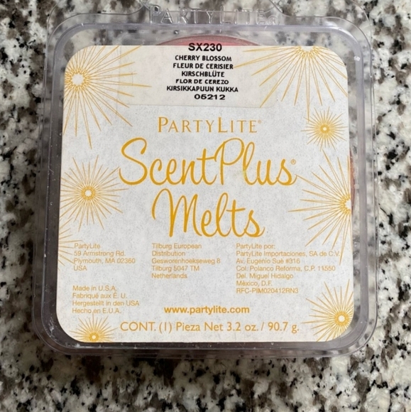 PartyLite ScentPlus Melts - Cherry Blossom - Picture 1 of 2